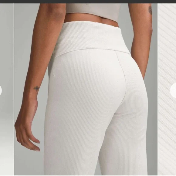 Lululemon Ribbed Softstreme Flared Pant * 32.5 bone size 12 - Picture 4 of 7